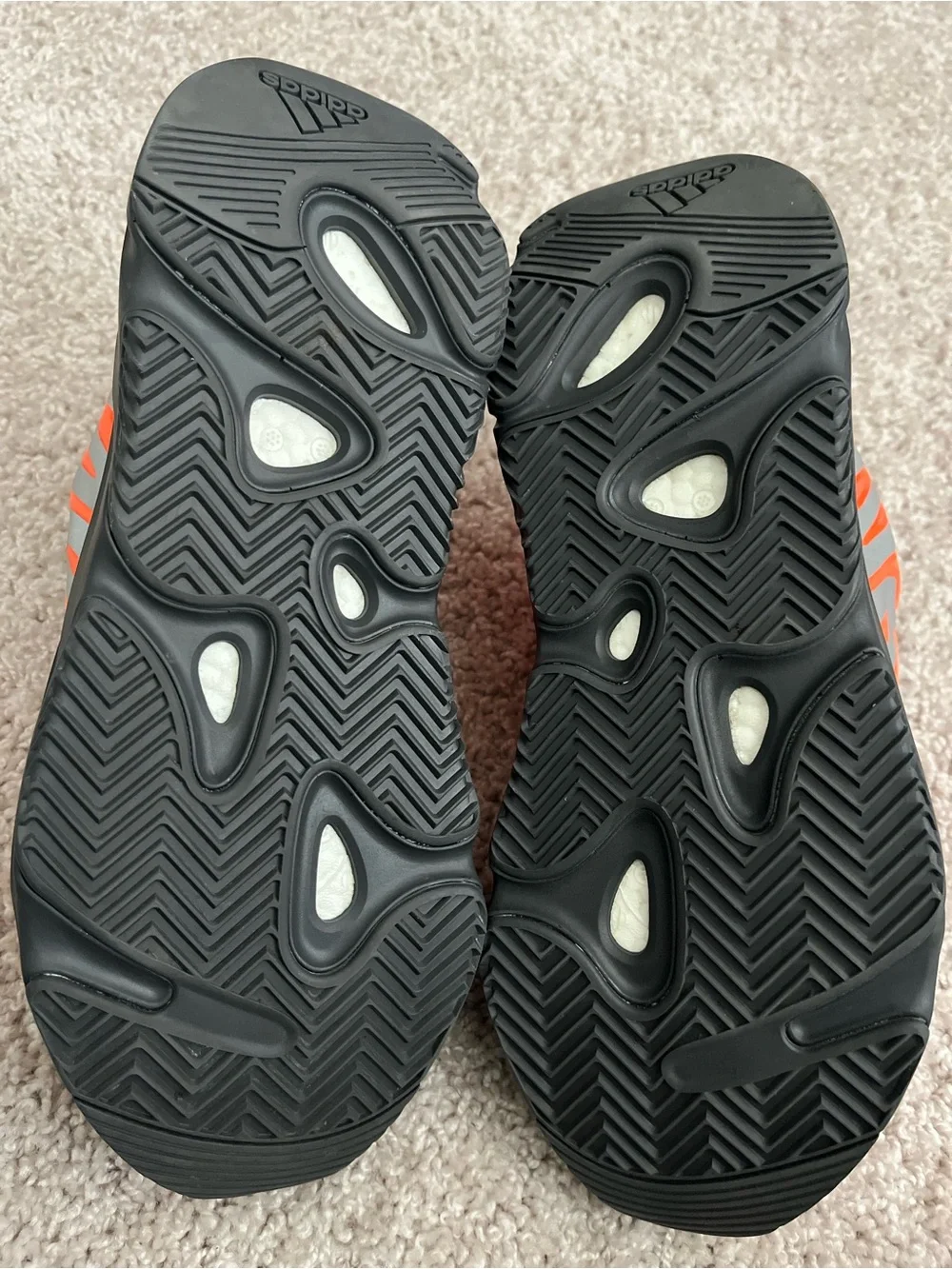 Yeezy 700 Mnvn Orange
